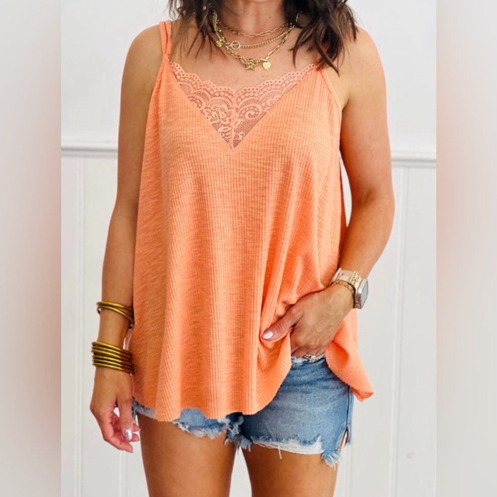 NWT POL Lace Detail Tank in Coral-Orange, can size down.